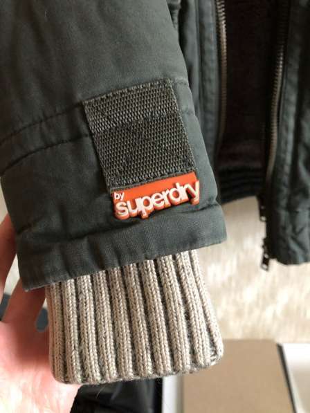Куртка SUPER DRY, оригинальная, размер S в Москве фото 3