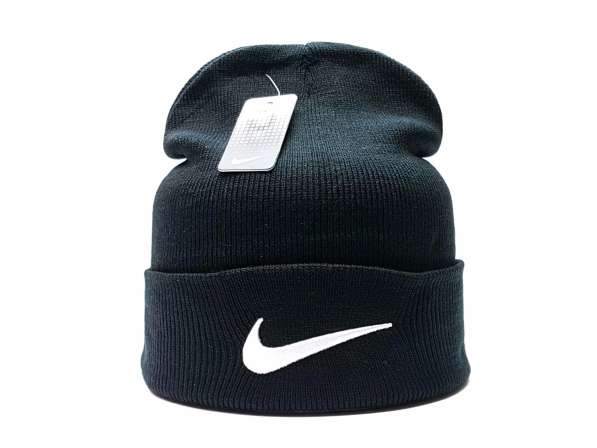Шапка Nike flap черный