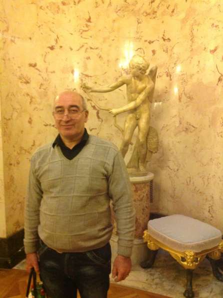 Бахыш, 52 года, хочет познакомиться в Москве