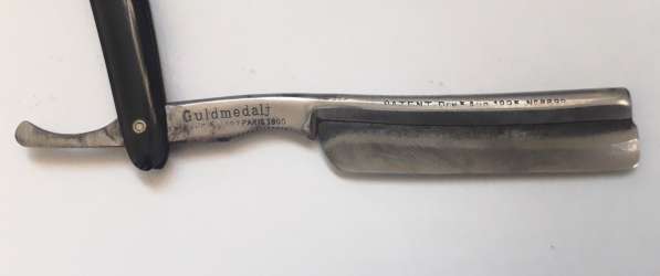 Бритва опасная