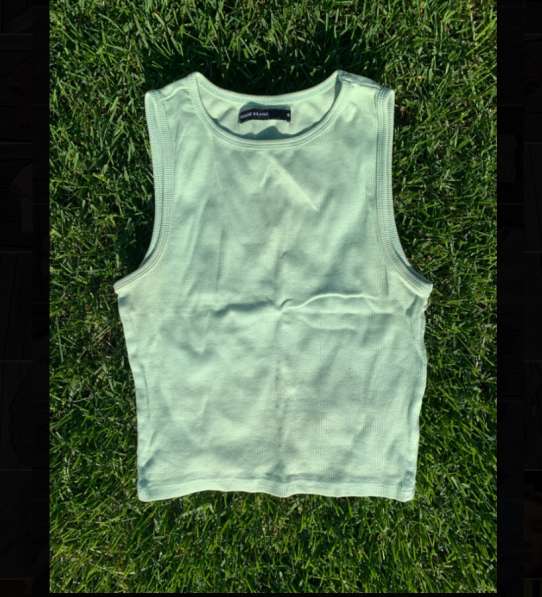 Топ зеленый s