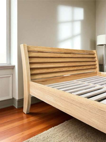 Кровать двуспальная из дуба 160х200