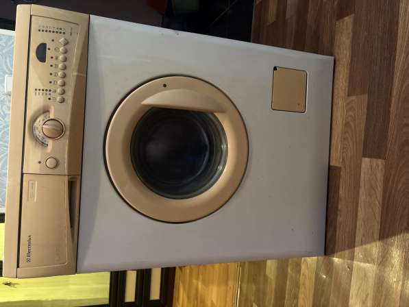 Продам стиральную машину б/у