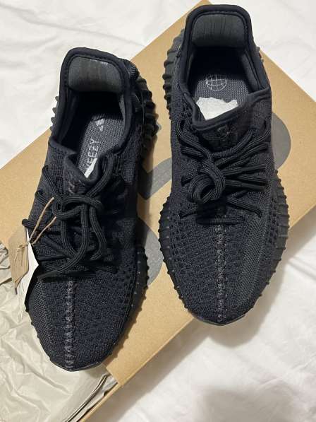 Adidas Yeezy Boost 350 в Москве