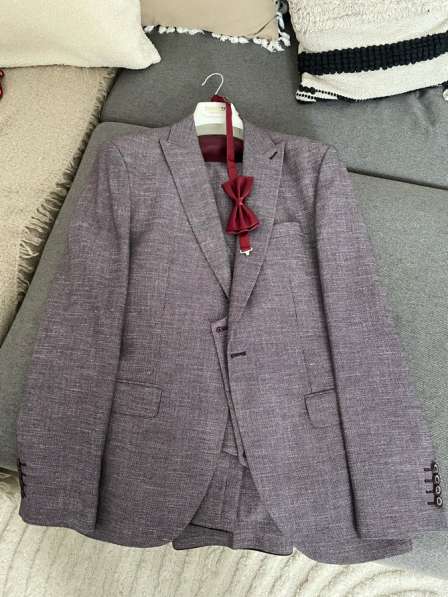 Мужской костюм тройка