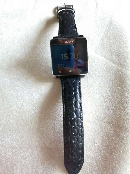 Часы Sony Smart Watch 2 SW2