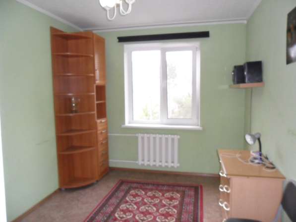 Продается трехкомнатная квартира, 10 лет Октября,107 в Омске фото 4