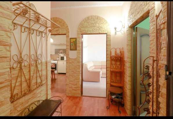 Посуточно 1- 2-х комнатную квартиру в Центре Севастополя в Севастополе фото 5