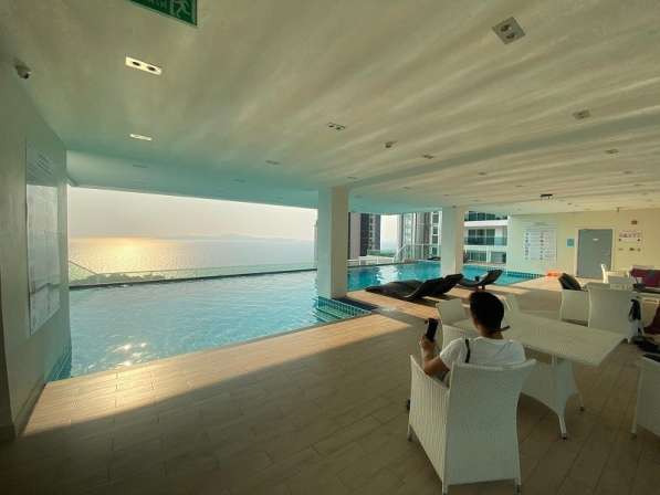 Двухкомнатная квартира с фронтальным видом на море в Паттайе в фото 11