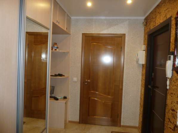 Продается 3-х комнатная квартира, Лукашевича, 1 в Омске фото 5