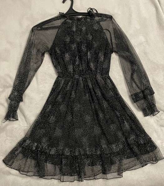 Платье женское