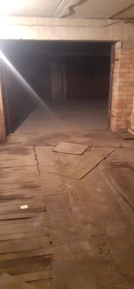 Продам гараж в гаражном комплексе в Москве