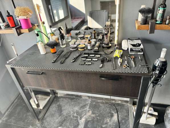 Мебель барбершоп в Казани фото 4