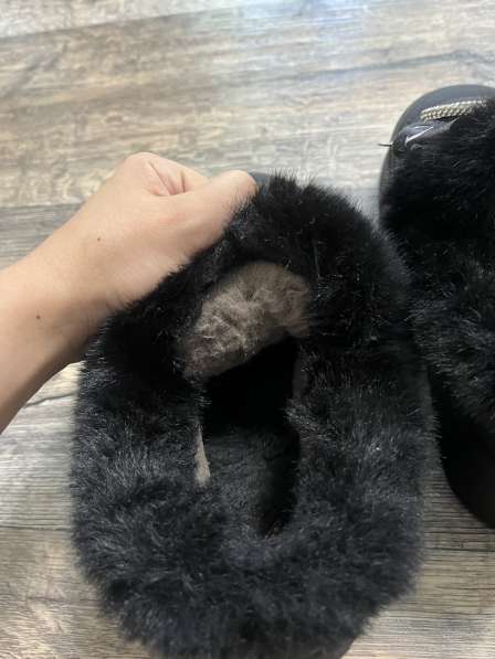 Продам угги 37 размера в Симферополе