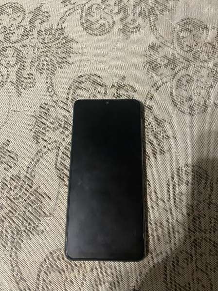 Продаю телефон в Комсомольске-на-Амуре