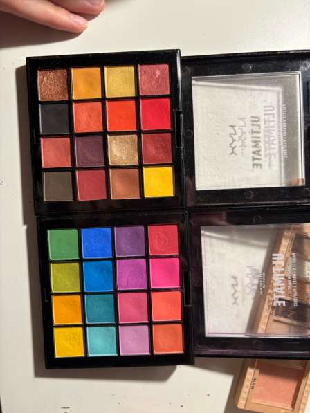 Отдам красивые палетки