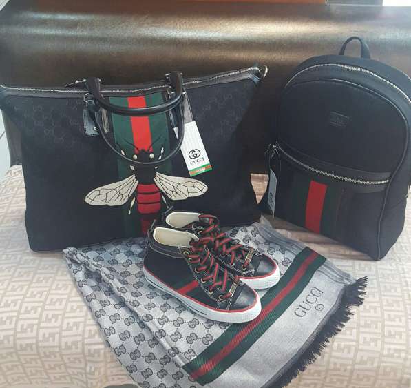 Обувь и сумочки копии знаменитых брендов в фото 6