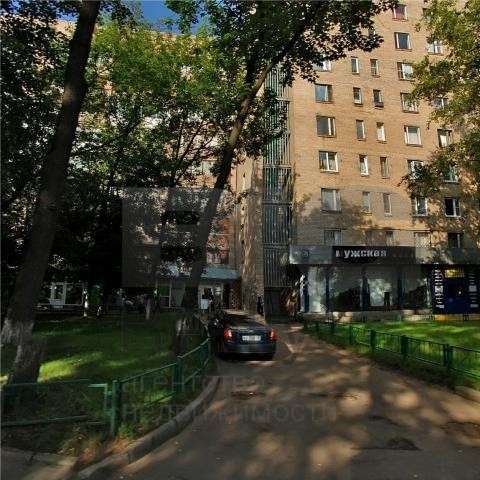 Продам однокомнатную квартиру в Москве. Жилая площадь 32 кв.м. Этаж 2. 