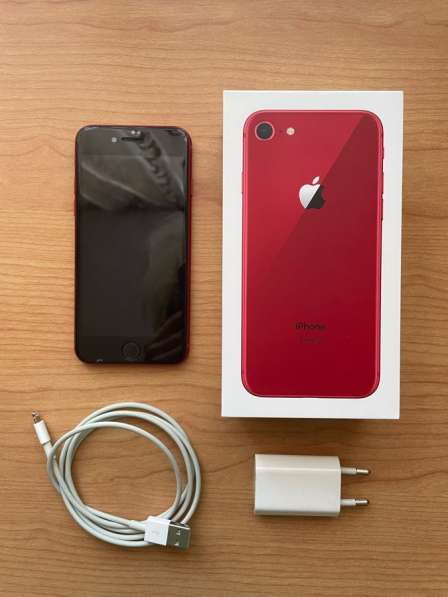 IPhone 8 red в Йошкар-Оле фото 6