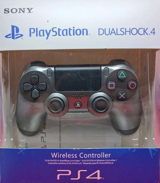 PlayStation DUALSHOCK 4-1700р