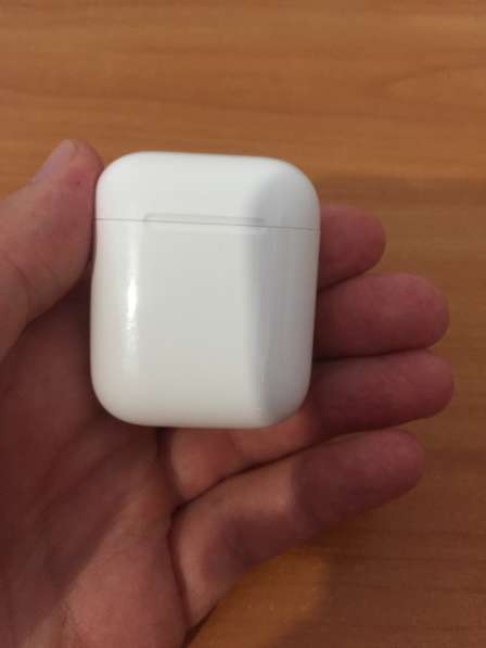 AirPods оригинальные в Санкт-Петербурге