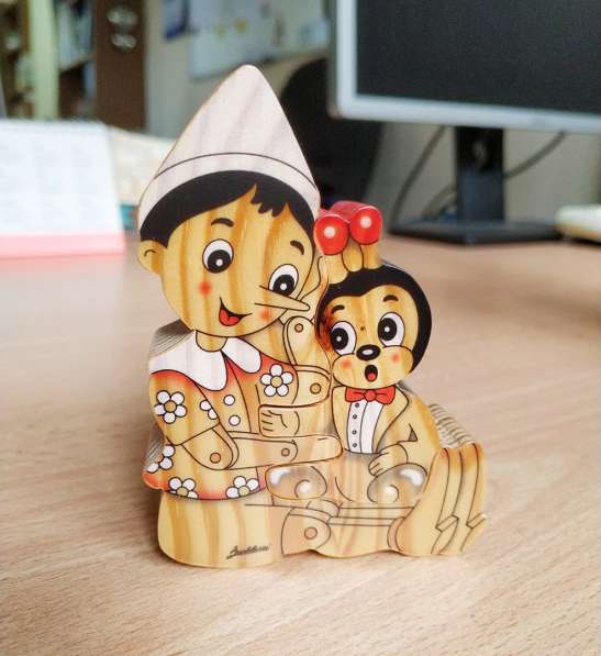 Деревянная фигурка пчелки - визитница в Тюмени фото 17