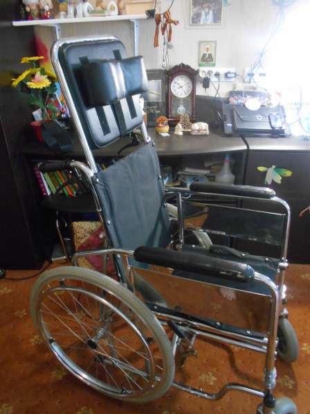 Инвалидная коляска-кровать