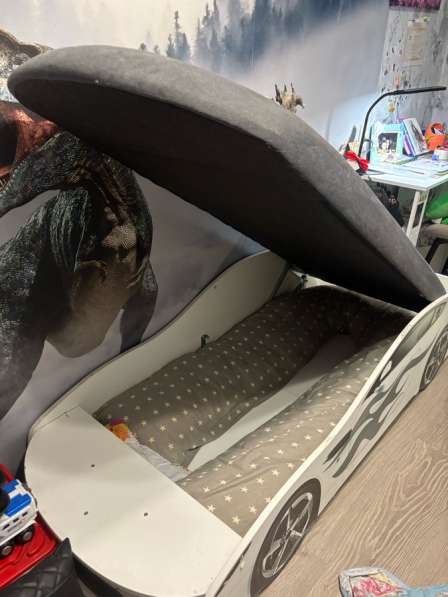 Детская кровать-машина в Бежецке