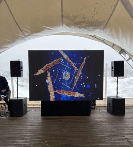 Видеоэкран (Led дисплей) с видеокамерой -Аренда