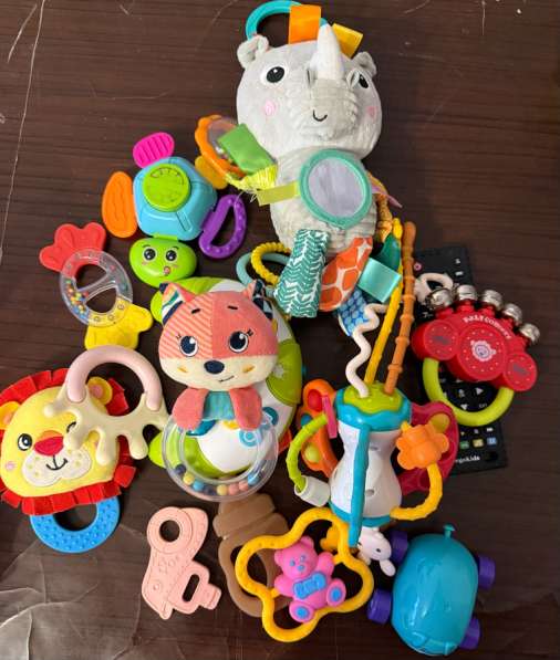 Продам детские игрушки в Березниках