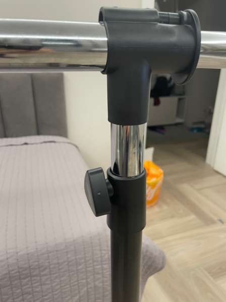 Напольная вешалка в Санкт-Петербурге фото 3