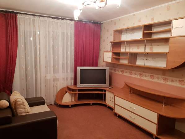 Сдам 2 комнатную квартиру в центре Новосибирска