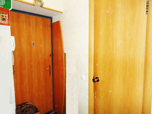 Продаю 2 комнаты в секции 22.1кв. м. Юго-Западный р-он в Екатеринбурге фото 5