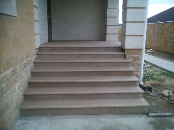 Лестницы из натурального камня мрамора и гранита в Шатуре фото 5