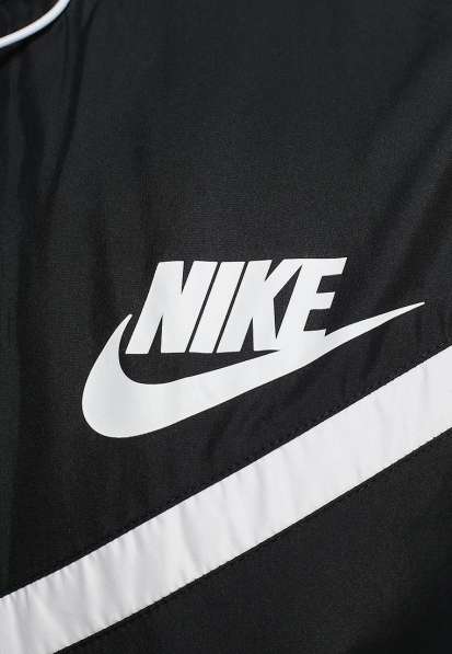 Продаю спортивный костюм-ветровку Nike в Краснодаре