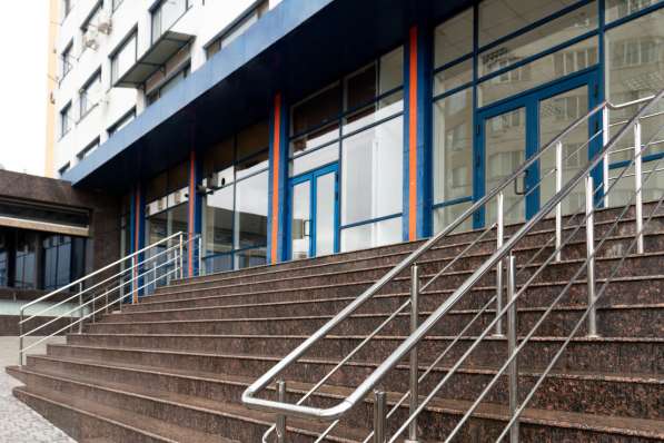 Chirie spațiu comercial Stauceni в фото 3