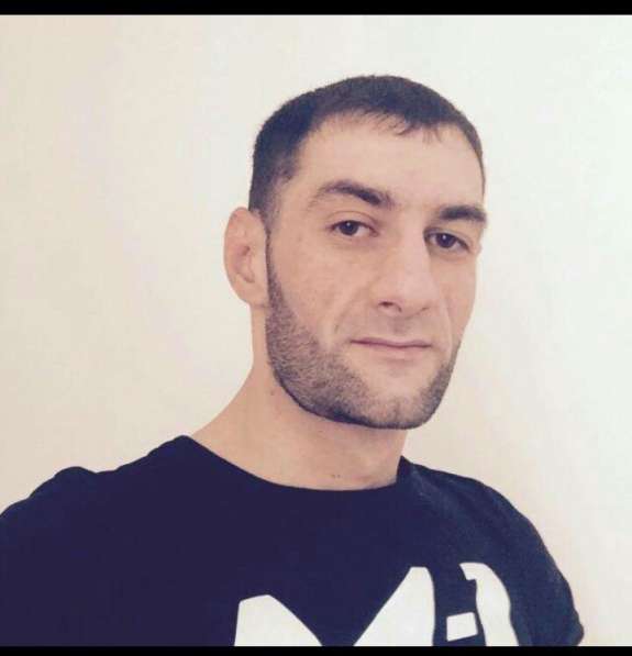 Ринат, 31 год, хочет пообщаться