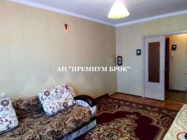 Продам двухкомнатную квартиру в Волгоград.Жилая площадь 50,50 кв.м.Дом панельный.Есть Балкон.