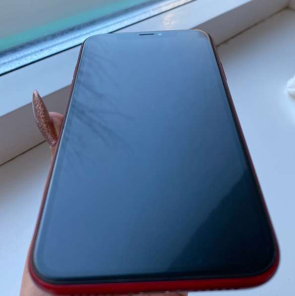 IPhone XR red 64gb в Владивостоке фото 3