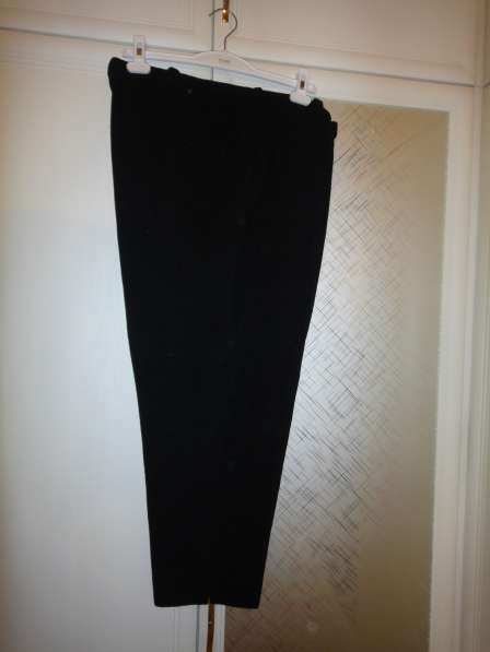 Комплект черный, шерстяной: свитер и брюки 60р в Санкт-Петербурге фото 3