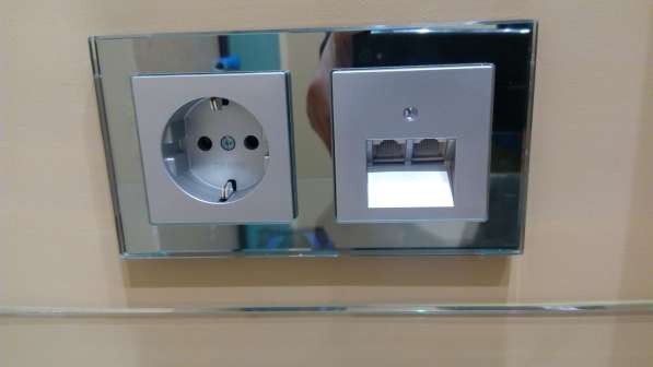 Услуги электрика в Москве в Москве фото 8