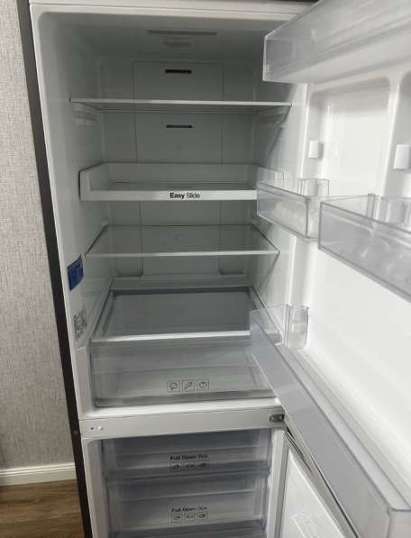 Холодильник Samsung в Москве