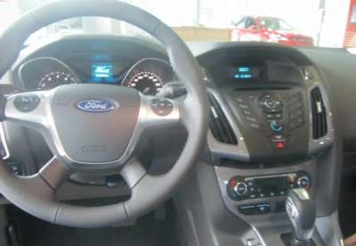 легковой автомобиль Ford Focus, продажав Москве в Москве фото 3