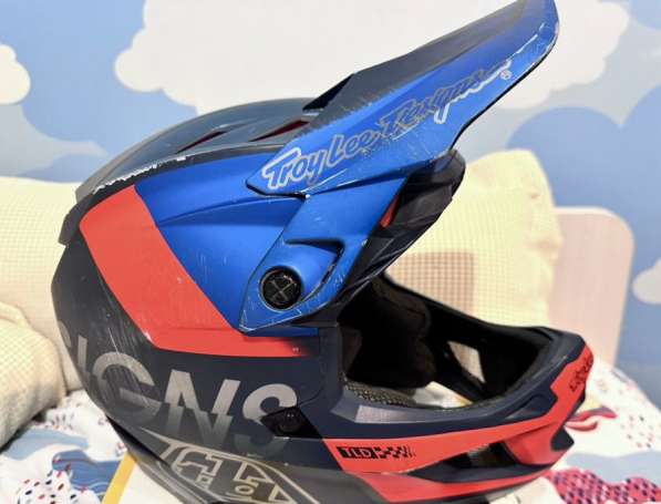 D3 Troy Lee шлем