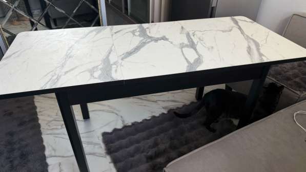 Стол обеденный в Москве