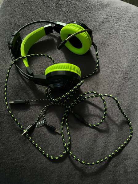 Гарнитура проводная