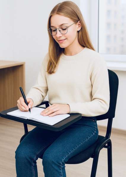 Стул парта с пюпитором в Санкт-Петербурге