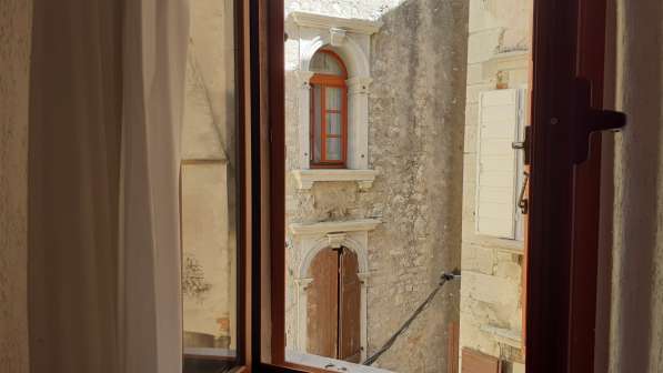 КВАРТИРА РОВИНЬ ЦЕНТР, СТАРЫЙ ЦЕНТР 30м2 в фото 5