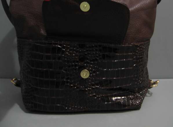 Женская сумка-рюкзак в фото 5