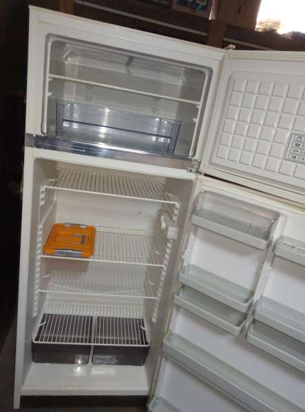 Продаю чистый рабочий холодильник siemens в Ленинск-Кузнецком фото 3